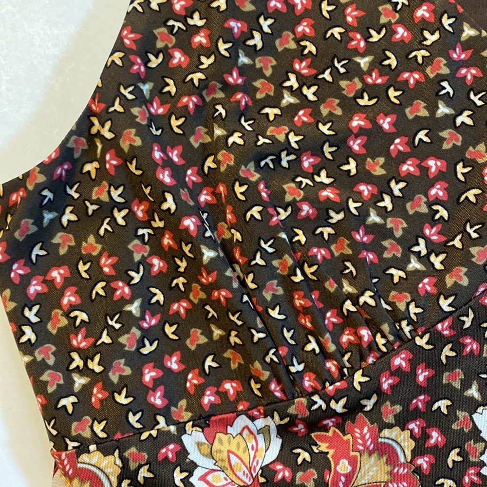 Talbots 100% Silk Sleeveless Top Mixed Floral/Paisley Print Size 14 Petite - Picture 6 of 9